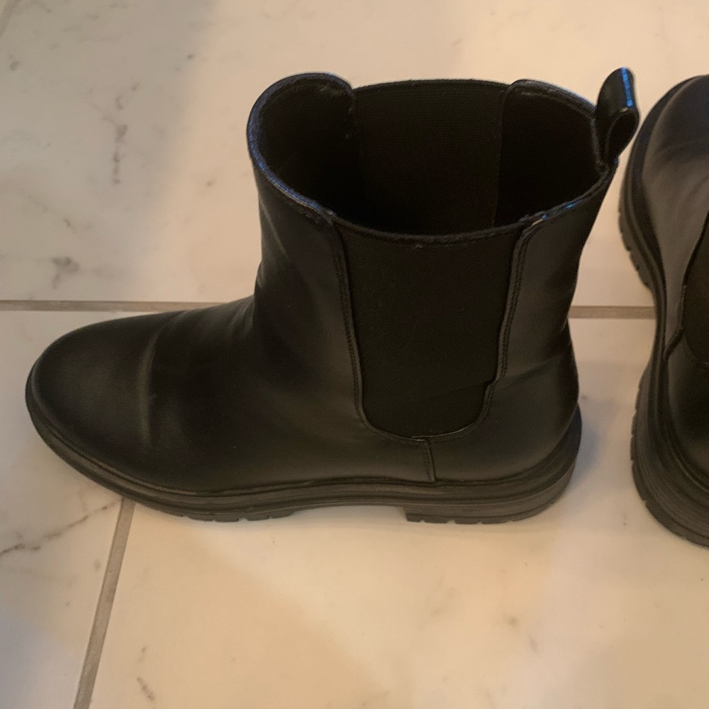 Black, chunky, leather rain boots, Nine West size 7 1/2. - Picture 3 of 5